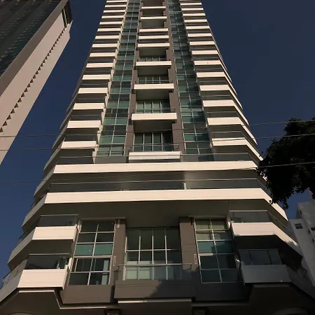 Excelente En Murano Elite En Bocagrande, Cartagena